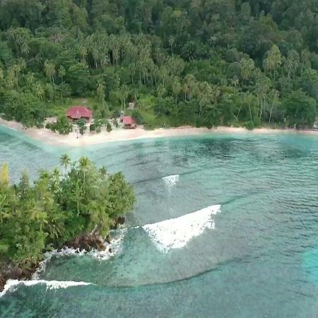Nusa Nalan Beach Resort Rumah Olat エクステリア 写真
