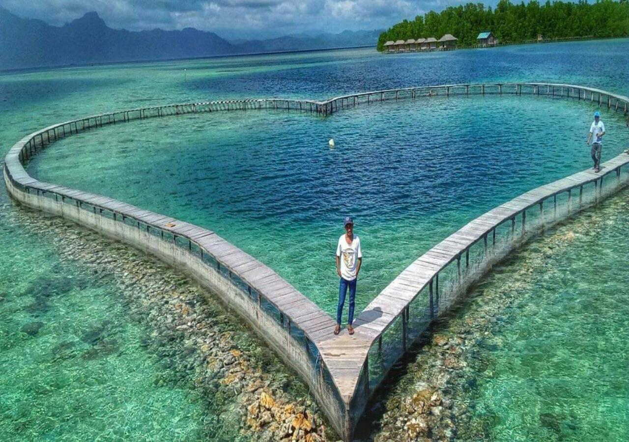 Nusa Nalan Beach Resort Rumah Olat エクステリア 写真